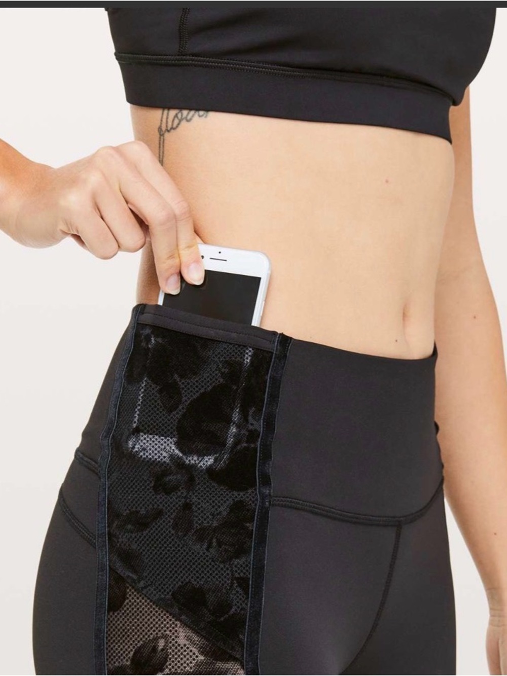 Lululemon Wunder Under Crop High-Rise *Flocked 21" Leggings Floral Lace Detail